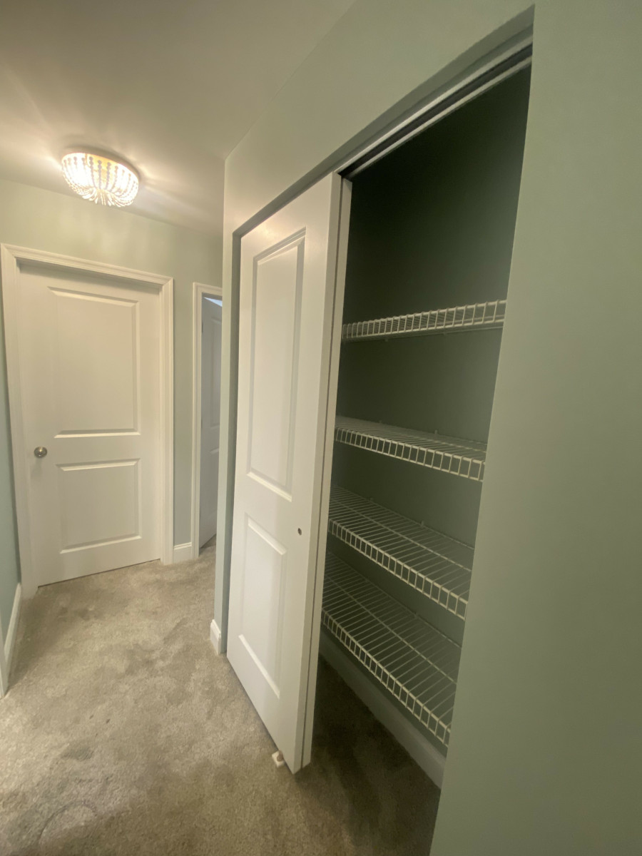 Full-Bathroom-and-Hallway-in-Sewell-NJ-7